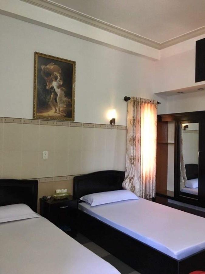 Khach San Hong Kong Hotell Buon Ma Thuot Eksteriør bilde